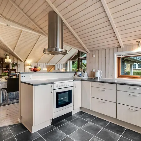 Ferienhaus Sarah By Interhome *